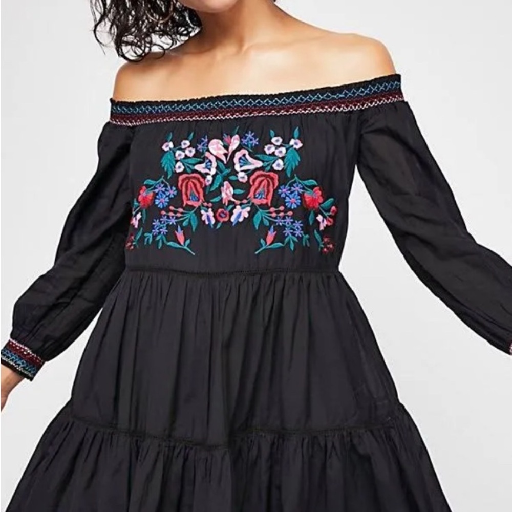 Free People- Embroidered Black Off-Shoulder Dress